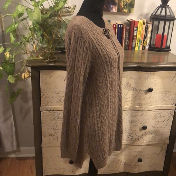 JEANNE PIERRE TUNIC LENGTH TIED FRONT CABLE KNIT SWEATER TAUPE SIZE LARGE NEW - Picture 4 of 11